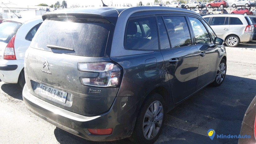 citroen-c4-picasso-ek-843-ma-big-1