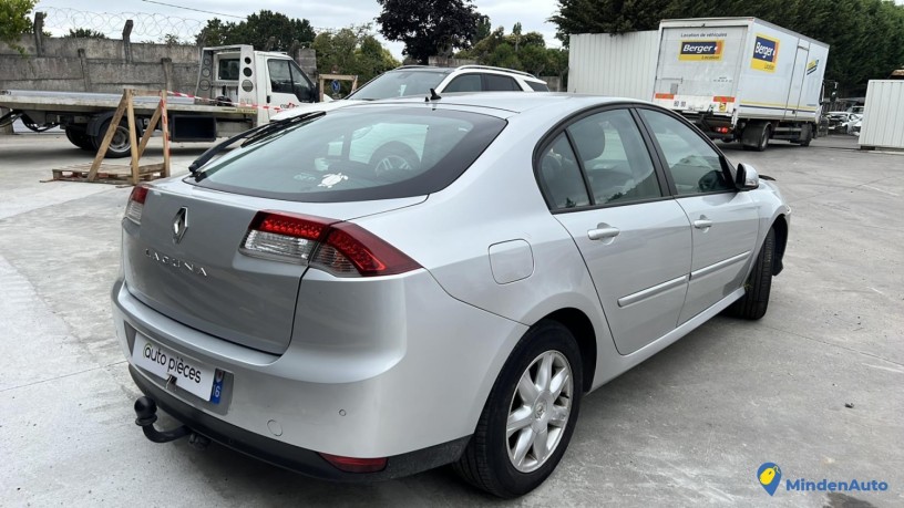 renault-laguna-3-phase-1-big-1