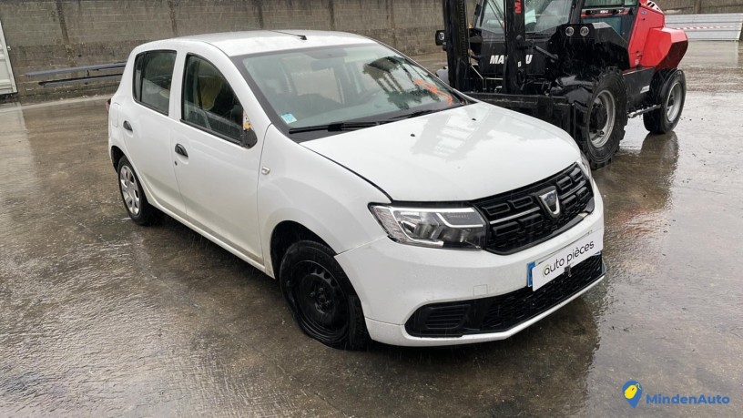 dacia-sandero-2-phase-2-reference-du-vehicule-11808684-big-0