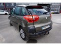 citroen-c4-picasso-1-small-20