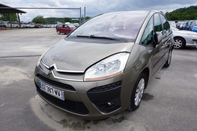 citroen-c4-picasso-1-big-0