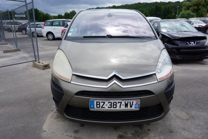 citroen-c4-picasso-1-big-22