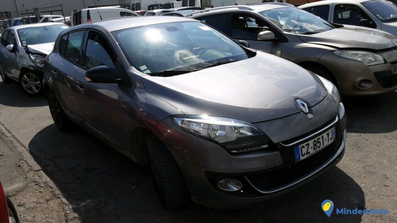 renault-megane-iii-cz-851-yj-big-2