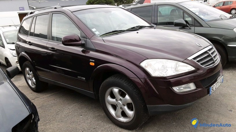 ssangyong-kiron-bc-271-vj-big-2