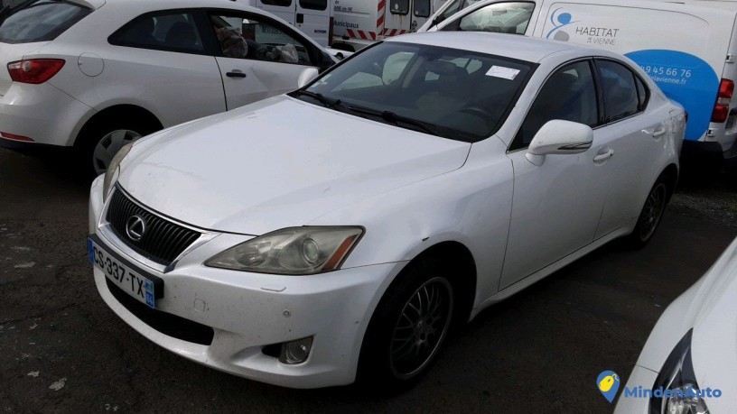 lexus-is-220-cs-337-tx-big-0