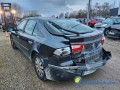 renault-laguna-ii-20l-135-small-2