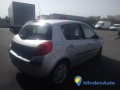 renault-clio-iii-15l-dci-85-small-2