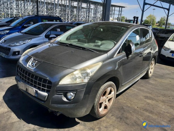 peugeot-3008-16-hdi-110-premium-damaged-engine-ref-327796-big-0