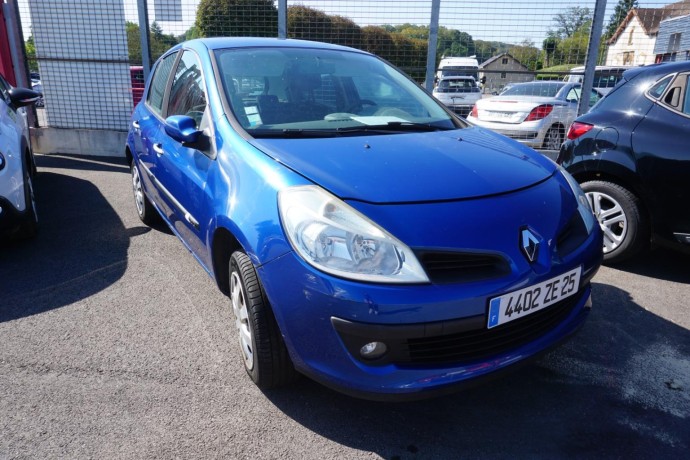 renault-clio-3-big-12