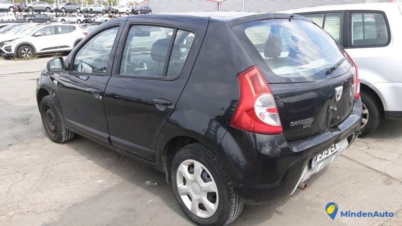 dacia-sandero-bb-973-ek-big-2