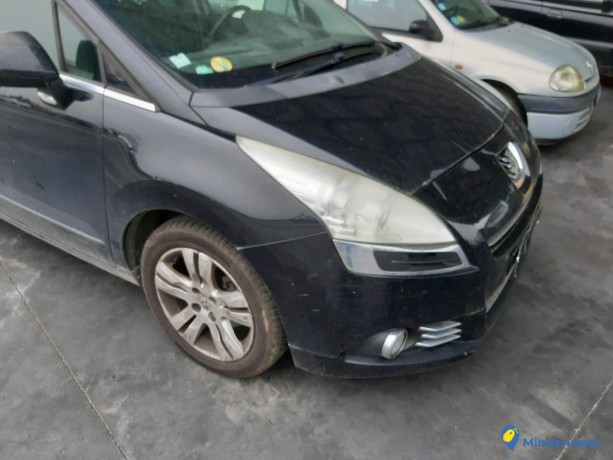 peugeot-5008-16-hdi-16v-fap-1-premi-ref-317713-big-1