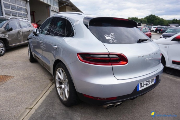 porsche-macan-30d-258-24v-v6-turbo-s-4x4-big-2