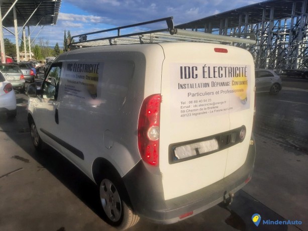 fiat-doblo-ii-cargo-13-jtd-90-ref-330959-carte-grise-big-2