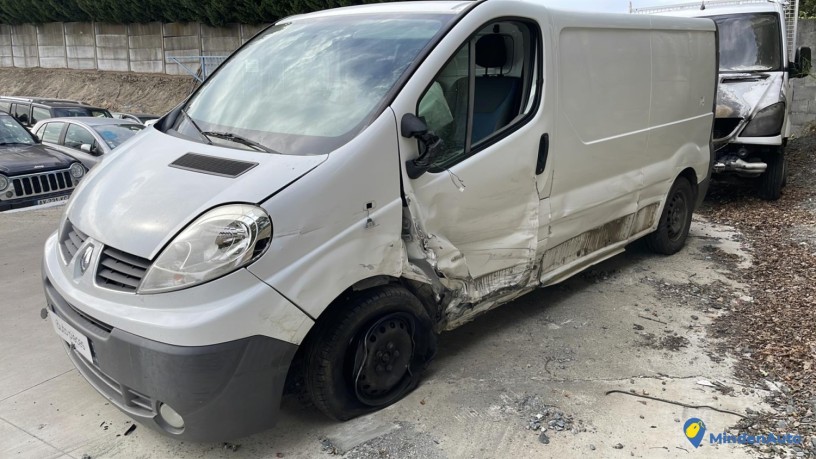 renault-trafic-2-phase-2-reference-11903783-big-3