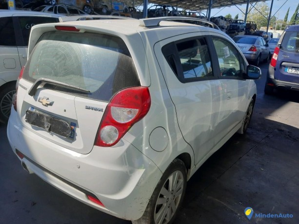 chevrolet-spark-ltz-12-16v-81-ref-330713-big-3