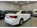 toyota-avensis-16d-4d-112cv-de-201602-small-3