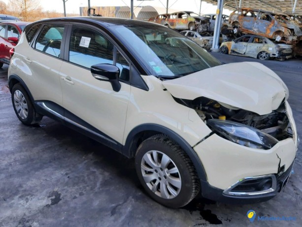 renault-captur-09-tce-90-zen-ref-316354-big-3