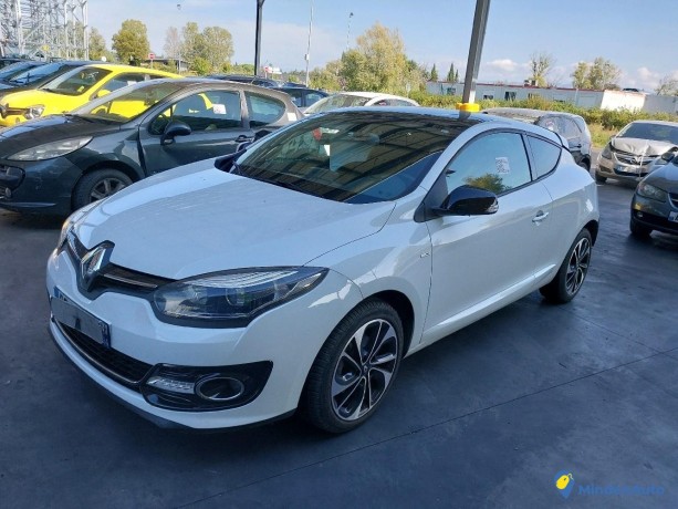 renault-megane-iii-12-tce-130-coupe-bose-ref-331365-big-0