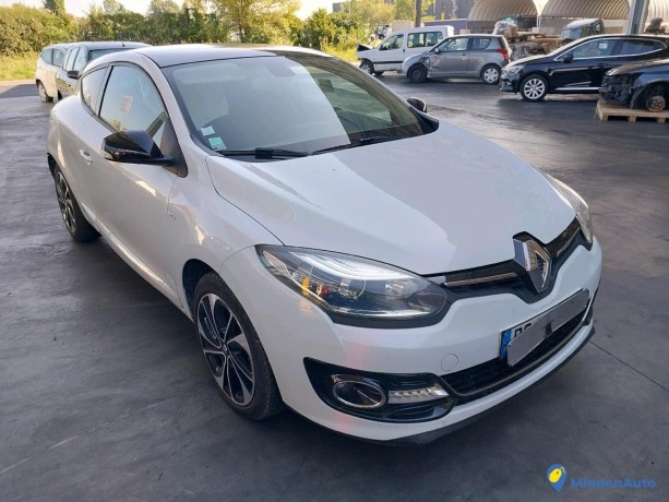 renault-megane-iii-12-tce-130-coupe-bose-ref-331365-big-1