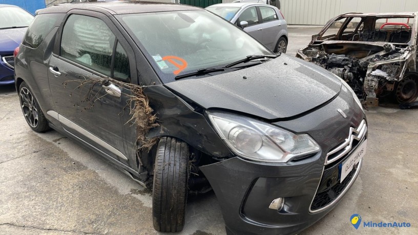 citroen-ds3-phase-1-reference-du-vehicule-11823570-big-3