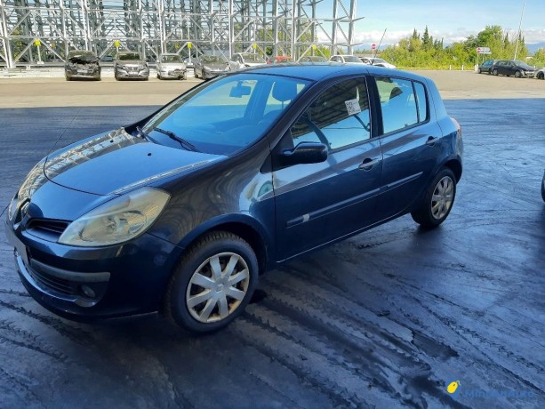 renault-clio-iii-15-dci-85-ref-330447-big-0