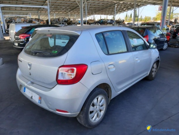 dacia-sandero-ii-15-dci-90-ref-332136-big-2