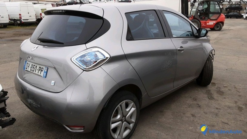 renault-zoe-dy-851-pp-big-1