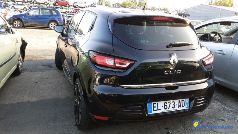 renault-clio-el-673-ad-big-0