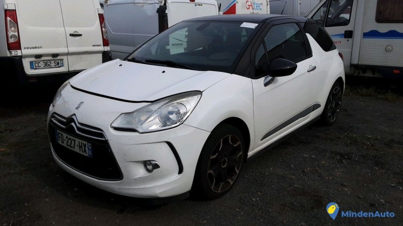 citroen-ds3-fd-227-hx-big-0