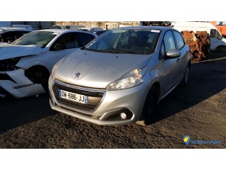 PEUGEOT 208  DW-686-JJ