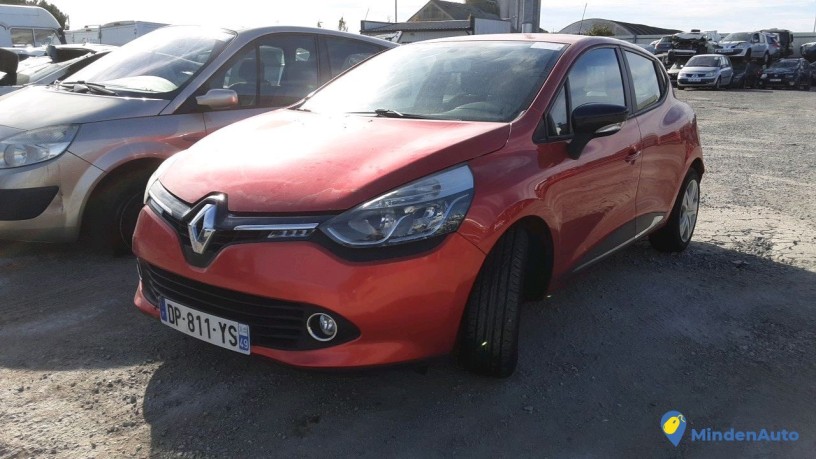 renault-clio-dp-811-ys-big-0