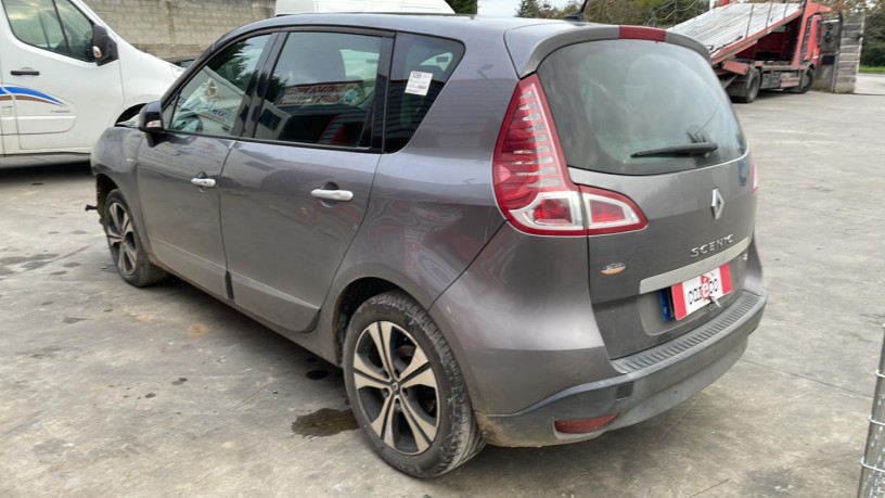 renault-scenic-3-phase-2-16dci-16v-130cv-bose-edition-big-1