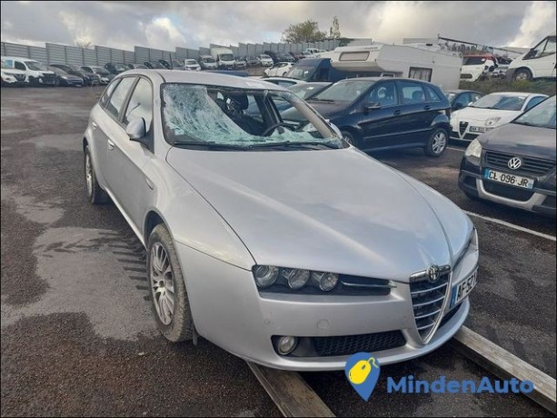 alfa-romeo-159-sportwagon-02-2008-04-2009-159-sportwag-big-2