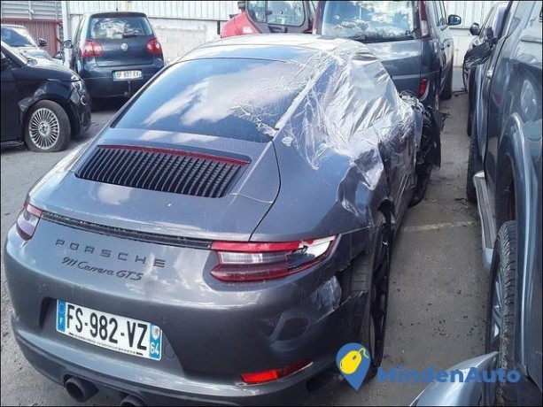 porsche-911-carrera-gts-big-1