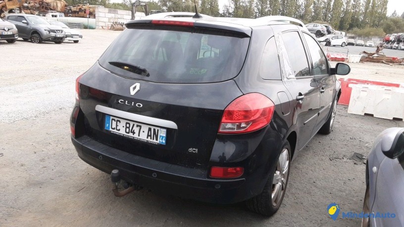 renault-clio-cc-847-an-big-3