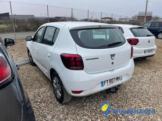 dacia-sandero-stepway-15-dci-95-ft807-big-1