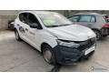 dacia-sandero-3-reference-12180904-small-3