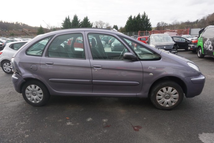 citroen-xsara-picasso-big-22