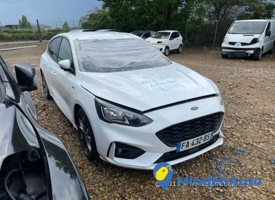 ford-focus-10i-ecoboost-125-big-0