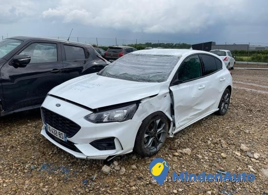 ford-focus-10i-ecoboost-125-big-3