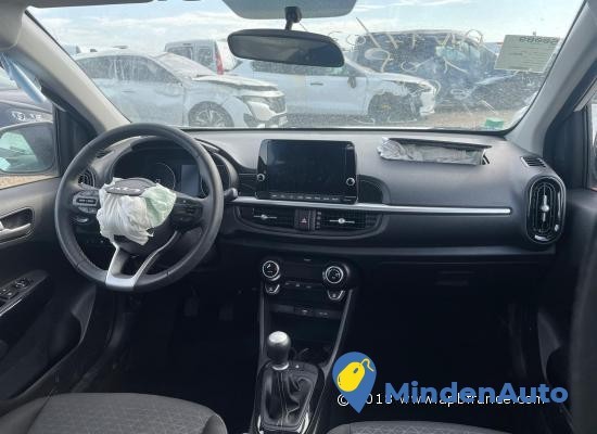 kia-picanto-10i-67-big-4