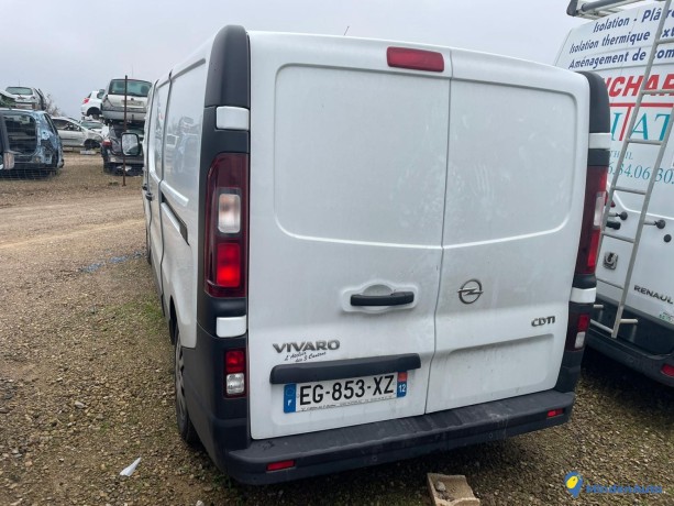 opel-vivaro-16-cdti-120-big-2