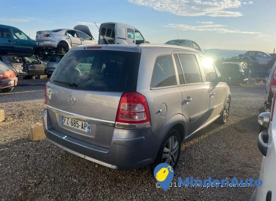 opel-zafira-18i-140-big-3