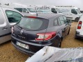 renault-megane-15-dci-110-small-1