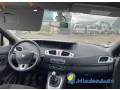 renault-scenic-iii-19-dci-130-small-4