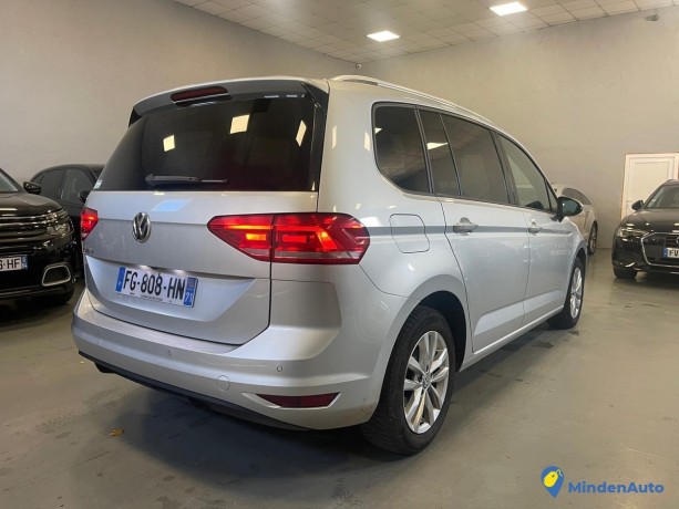 volkswagen-touran-16tdii-116cv-dsgi-2o19-big-3