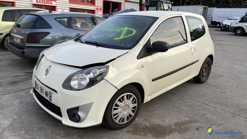 renault-twingo-2-phase-1-12333142-big-0