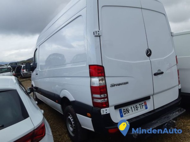 mercedes-benz-sprinter-213-d-130-bn118-big-1