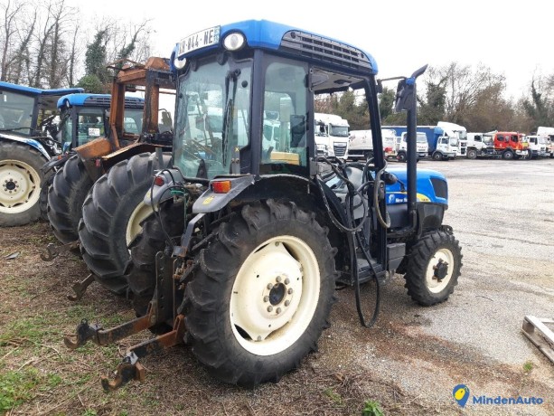 new-holland-t4030v-gazole-337435-big-3