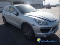 porsche-cayenne-s-hybrid-hybrid-279-kw-motor-30-ltr-245-kw-small-2